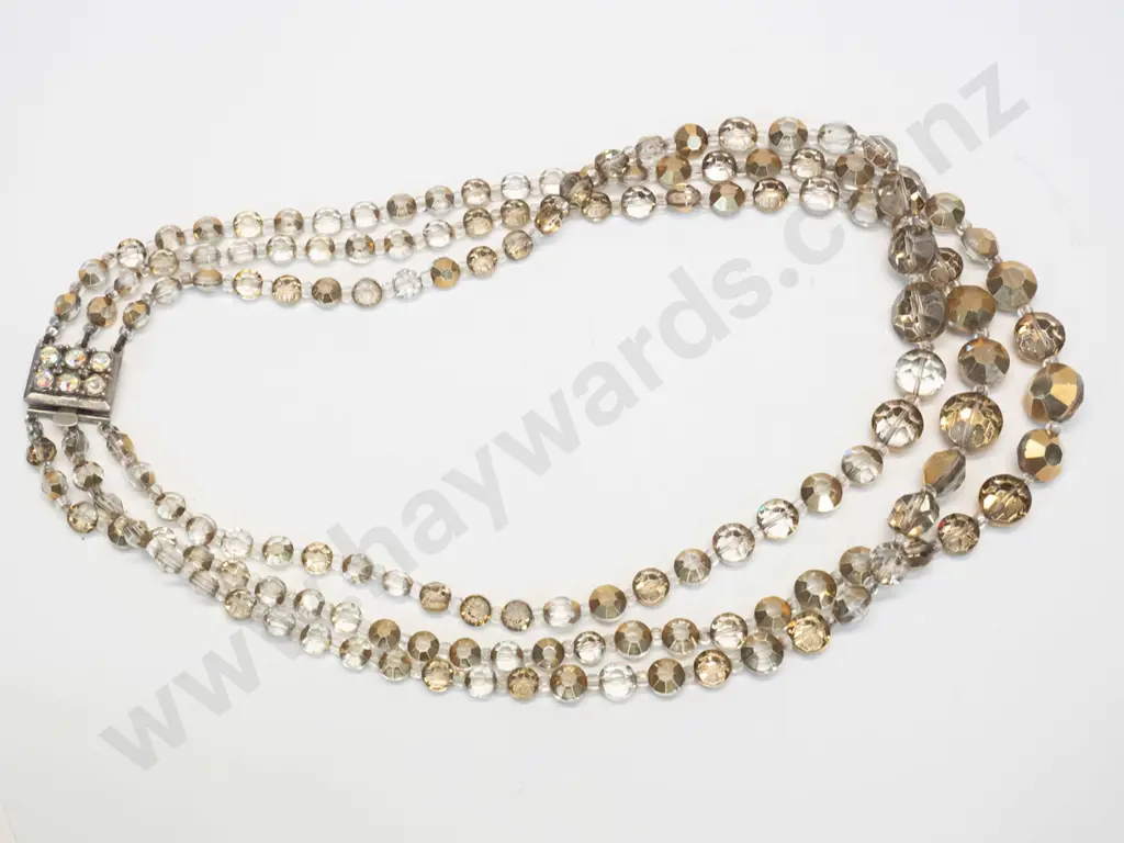 3 strand crystal necklace Image 1++