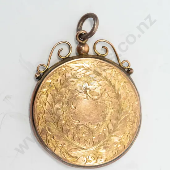 gold engraved necklace no chain stamped 375 slightly battered on edge