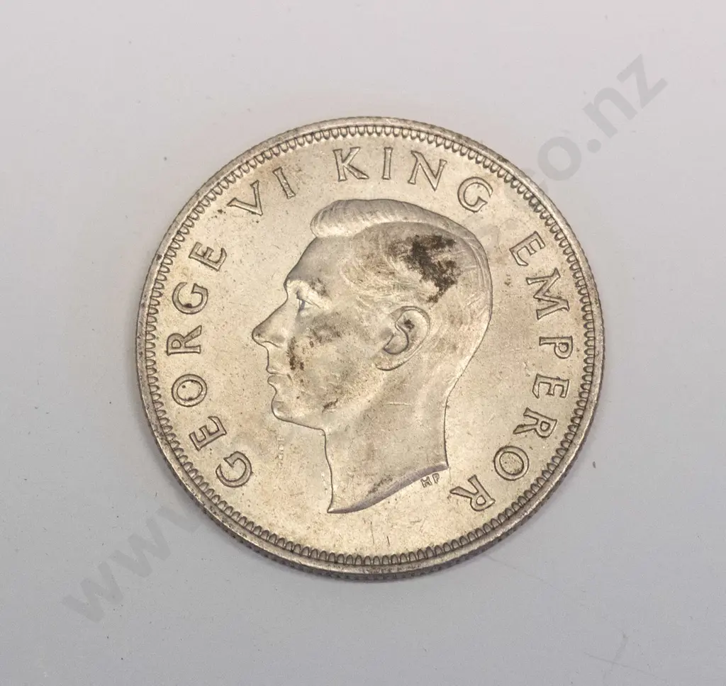 New Zealand 1940 Centennial edition Half Crown coin Image 1++
