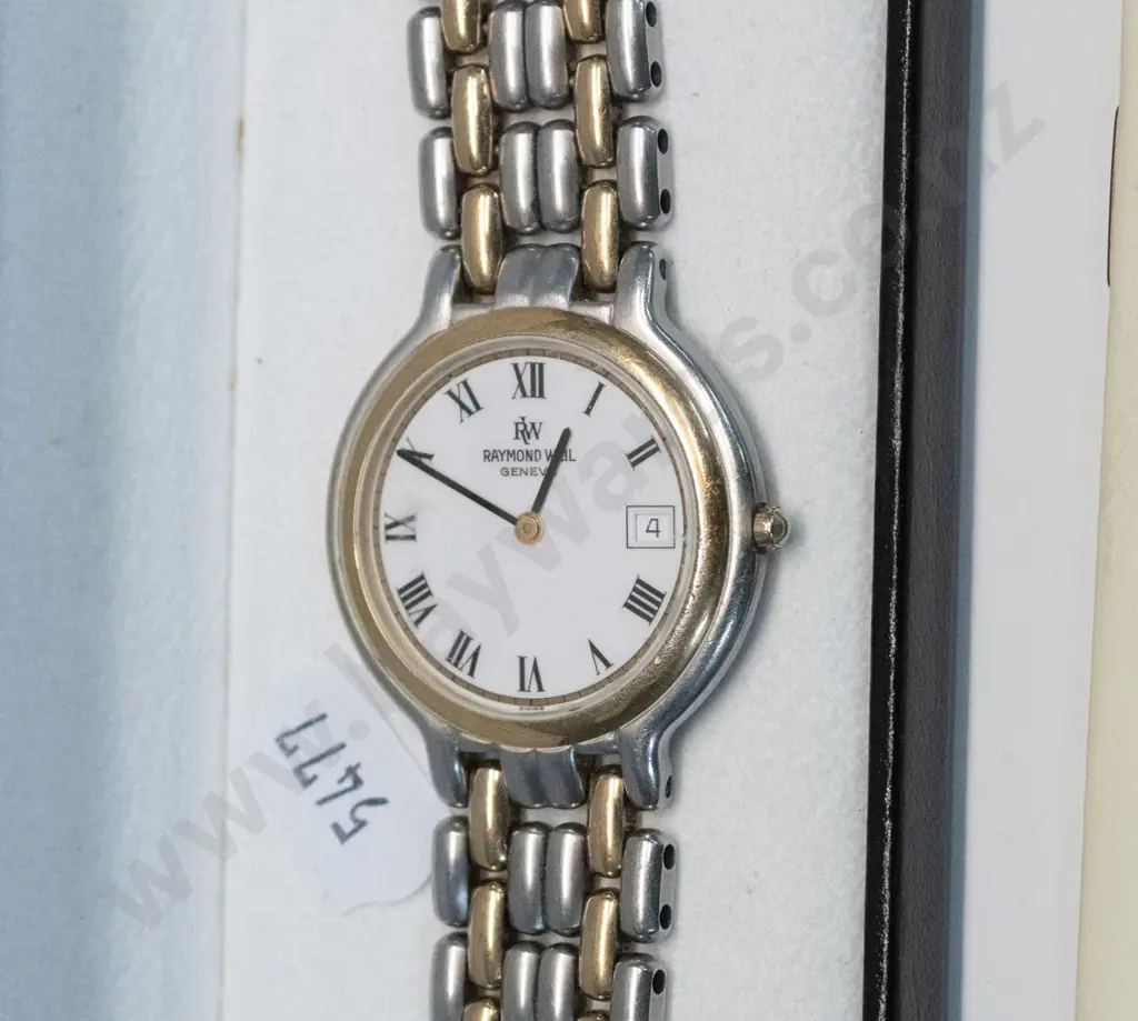 Raymond Weil Geneva wristwatch with original case & spare links Image 1++