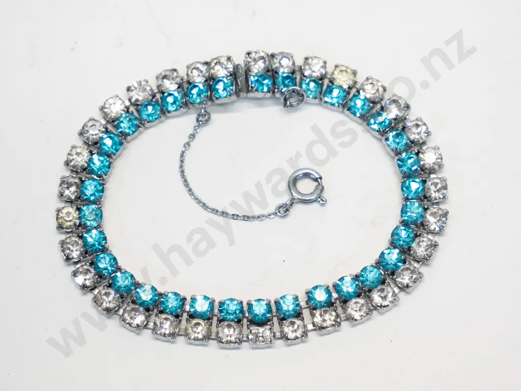crystal bracelet with safety chain Image 1++