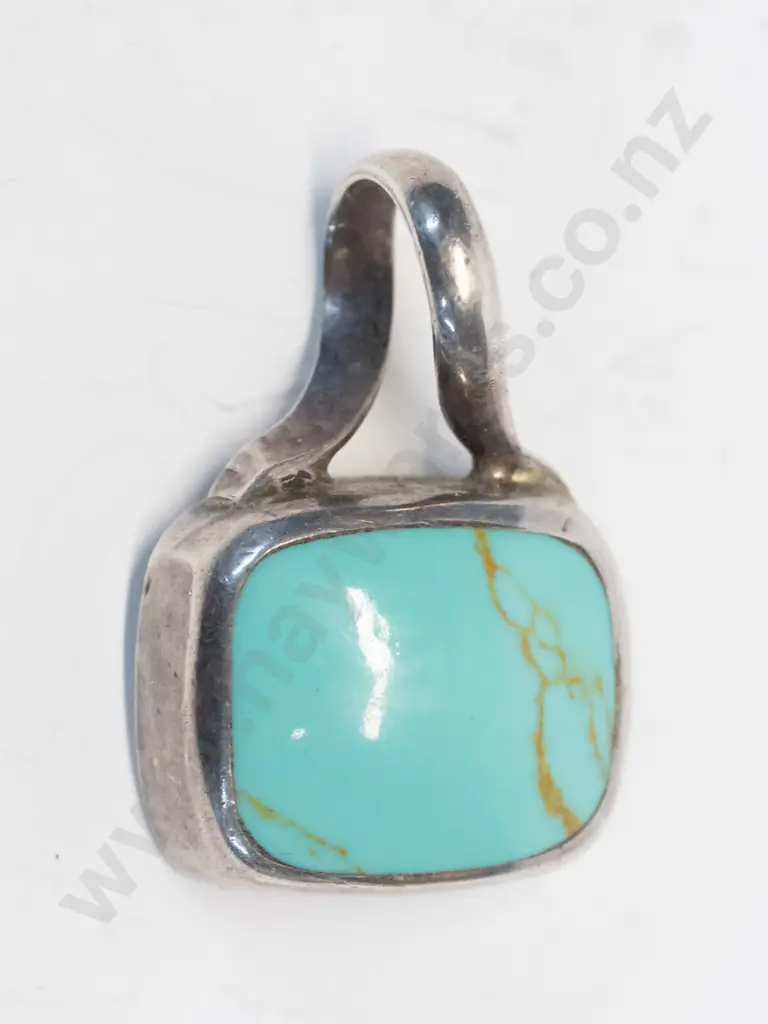 turquoise pendant stamped 'Mexico 925' no chain Image 1++