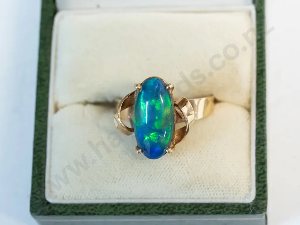 9ct dress ring stamped Image 1++