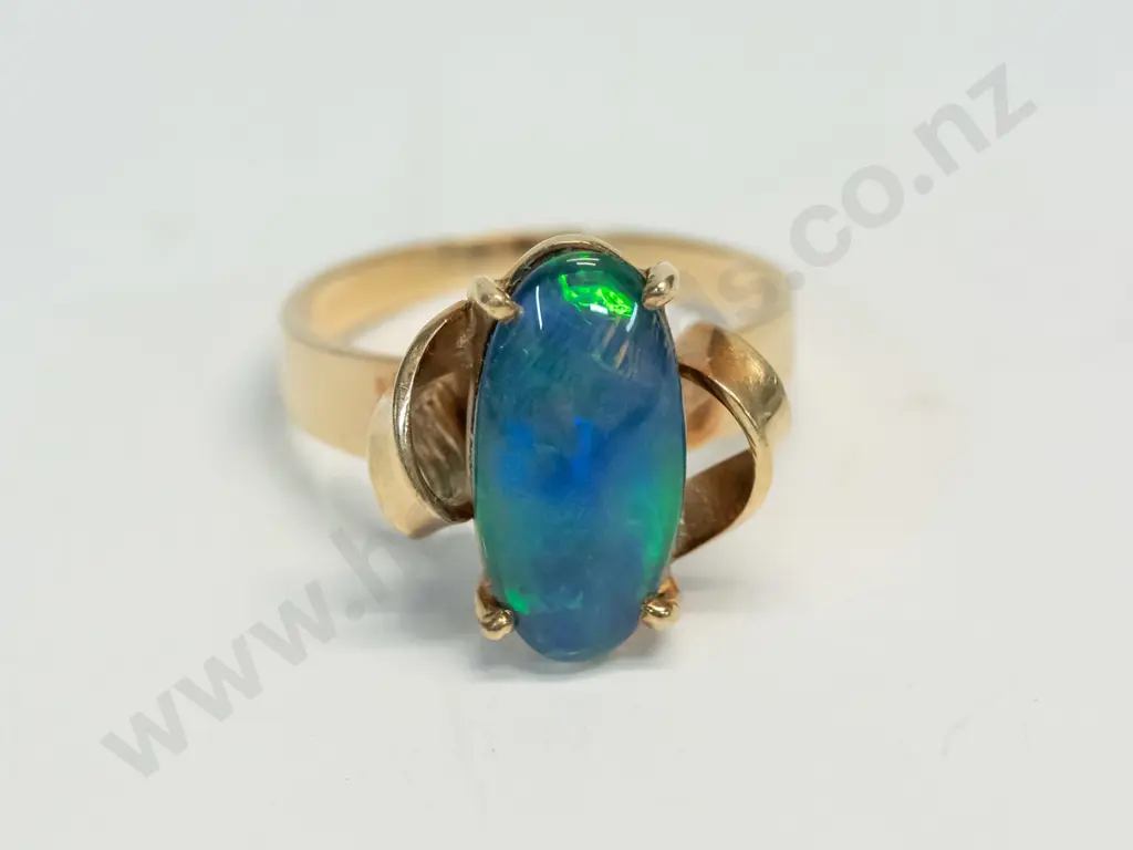 9ct dress ring stamped Image 1++