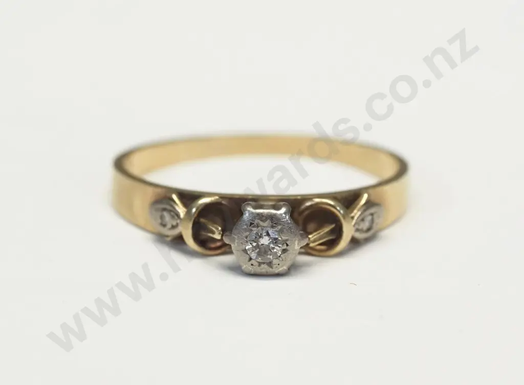 9ct gold solitaire 2.0gms Image 1++
