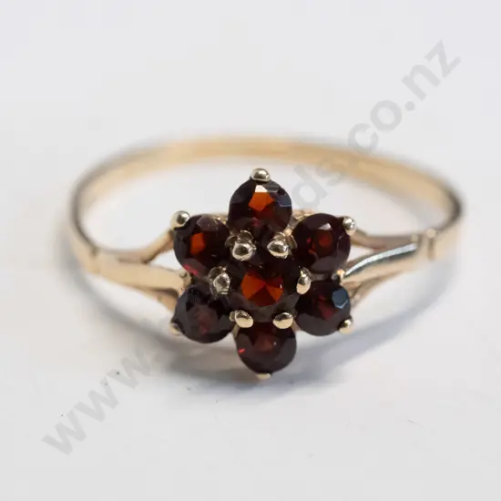 garnet ring stamped 375
