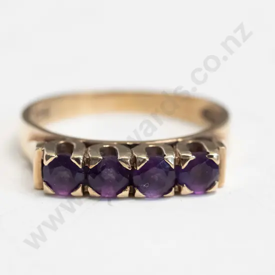 amethyst dress ring stamped 9ct