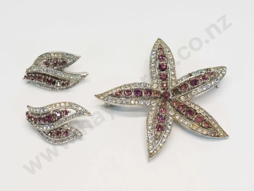costume necklace & earring set [clip on] Image 1++