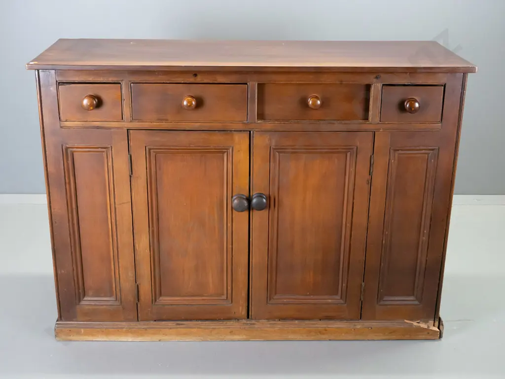 kauri 2 door 3 drawer buffet sideboard - some damage to base, varnish needs attention H-950 W-1310 D-425 Image 1++