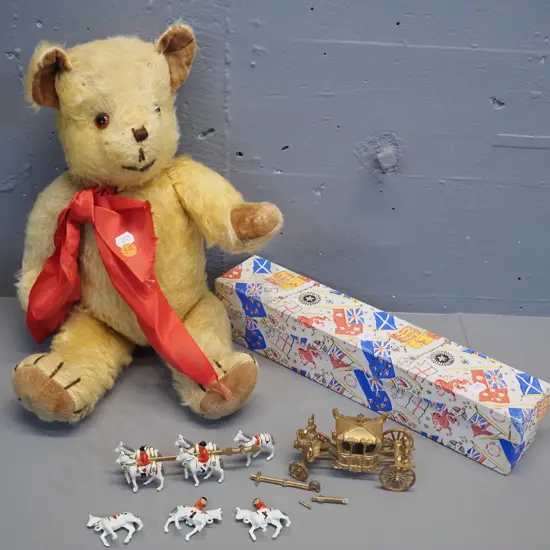 vintage Teddy bear H340 and a Crescent 1953 coronation cast metal coach and horse set - damage