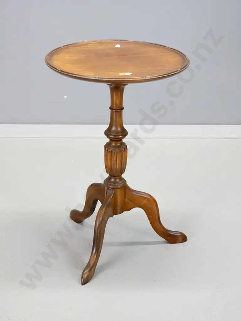 reproduction mahogany wine table with carved column base, some fading to polish H-500 Diameter 330 Image 1++