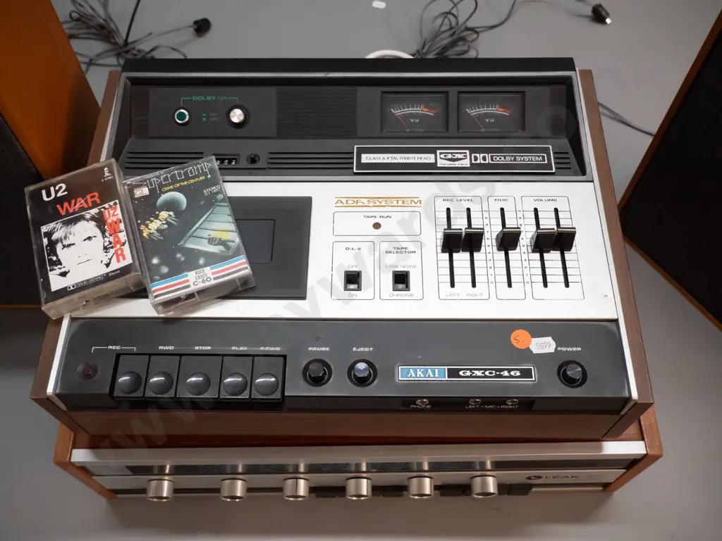retro hifi setup - Leak 1800 receiver, Akai GXC-46 cassette deck and pair of KEF Cantor speakers - going Image 1++