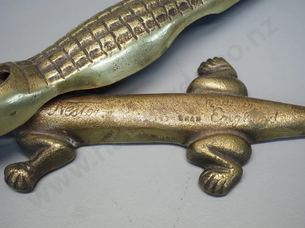 cast brass crocodile nutcracker L-390 Image 1++