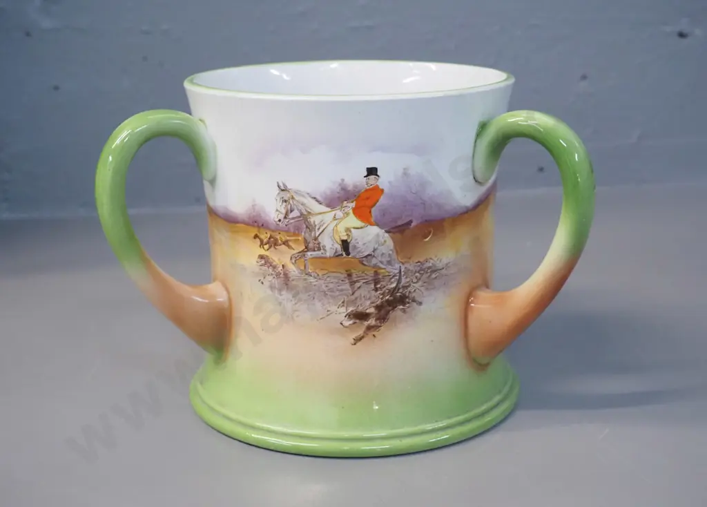 Foley hunting scene 3-handled loving cup H-140 D-150 Image 1++