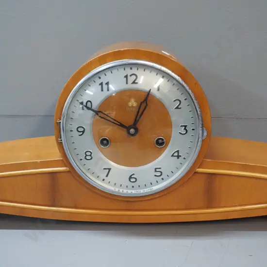retro wood-cased mantel clock - marked "555" 15-day movement - China H-250 L-470 D-120