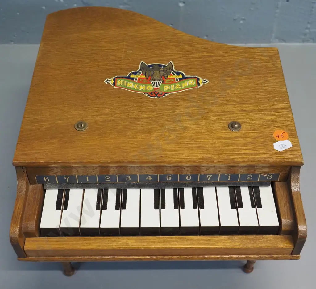 Kincho brand toy piano H-160 W-260 D-300 Image 1++