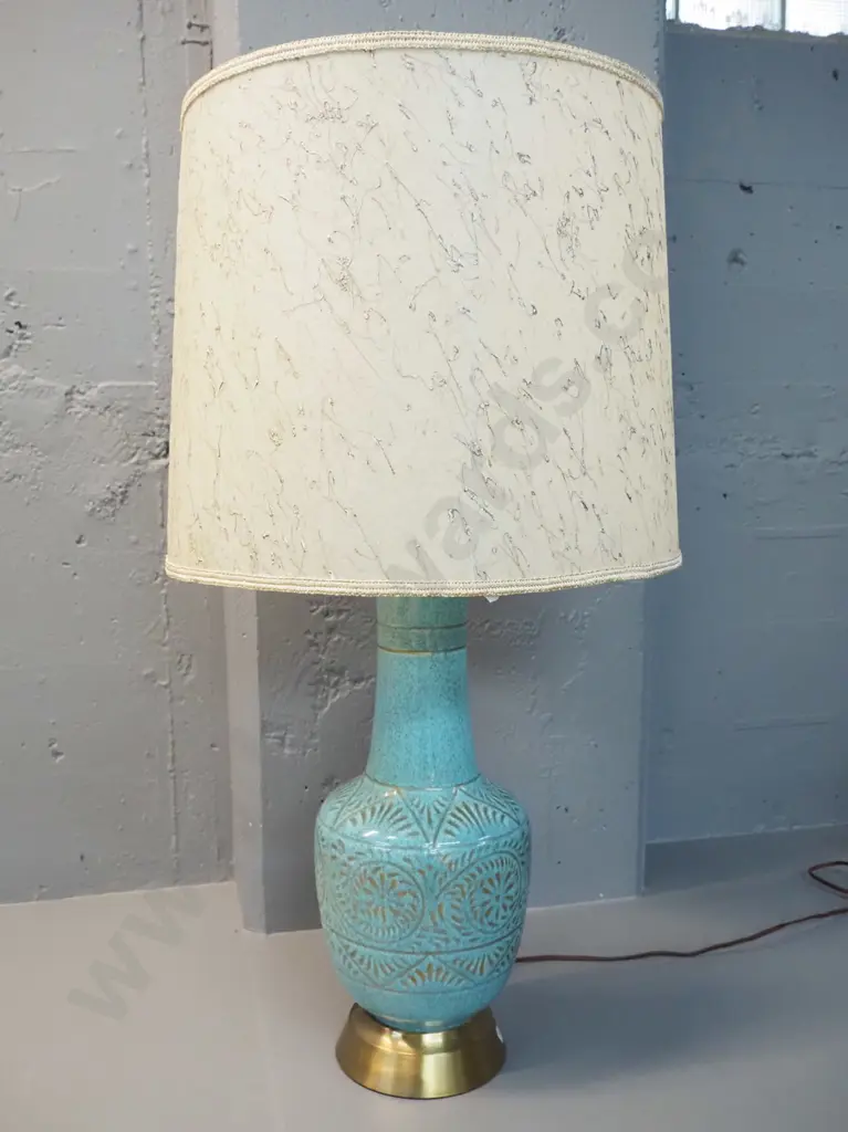 ceramic and brass table lamp with Gaylite Auckland sticker on base. H-810 including shade Image 1++