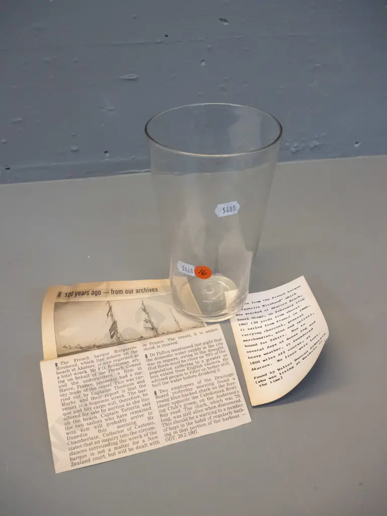 vintage hand blown large glass tumbler - recovered from 1907 shipwreck according to note - see photos Image 1++
