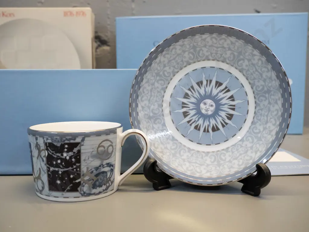 boxed pair Wedgwood Millennium cups & saucers, signed by Lord Wedgwood, boxed silver plated salt & pepper and a Royal Image 1++