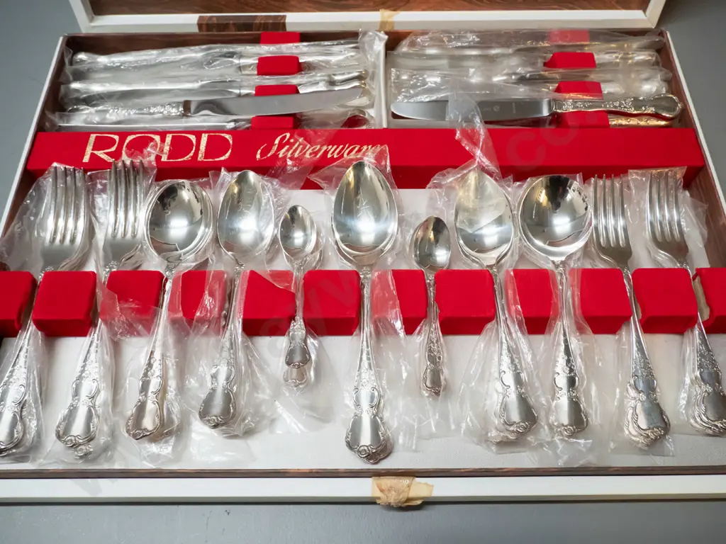boxed set of Rodd silver plated cutlery - 6 places Image 1++