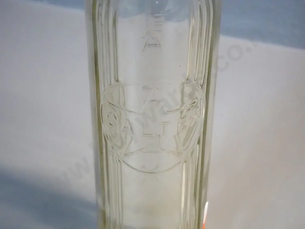 Caltex motor oil quart bottle H-360 Image 1++
