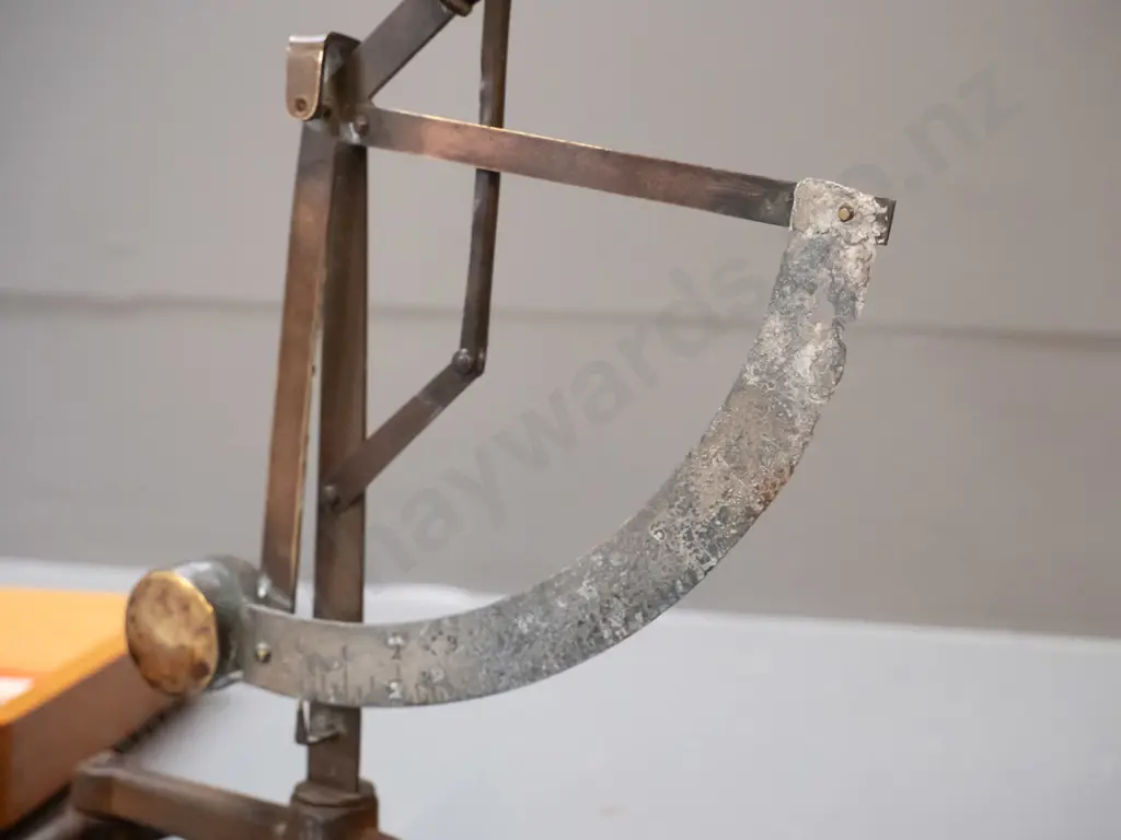 cased Stella-Economic watchmaker's glass fitting device and vintage brass balance arm scale - corrosion to scale marker Image 1++