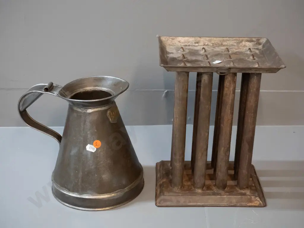 vintage tin half gallon jug with brass label, some dents, and a candle mould/makerH-270 W-200 D-150 Image 1++