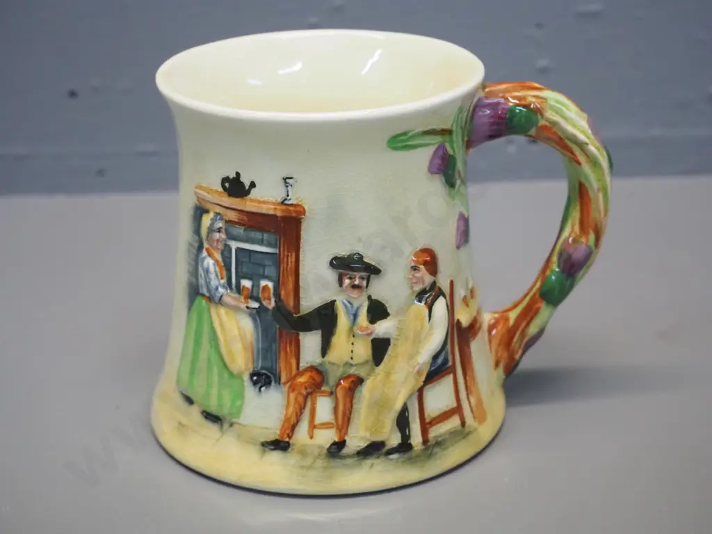 Crown Devon musical mug - music box working, plays Auld Lang Syne H-12 W-145 Image 1++