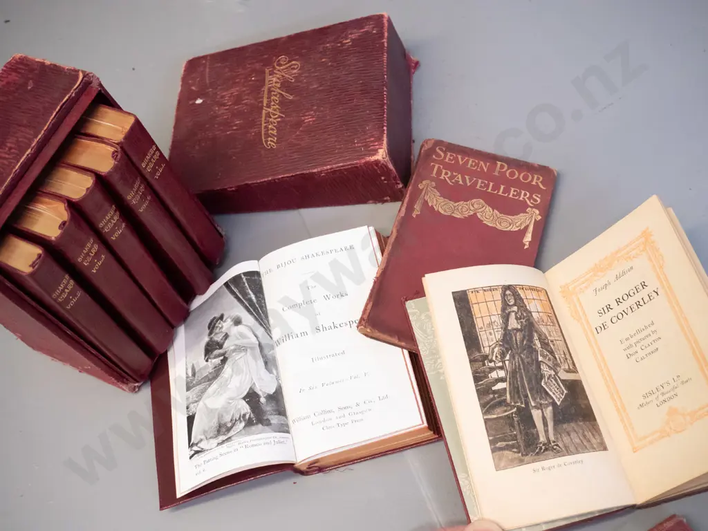 vintage books - compact 6 volume boxed set Complete Works of Shakespeare, Dickens, Addison, 5 miniature volumes Image 1++