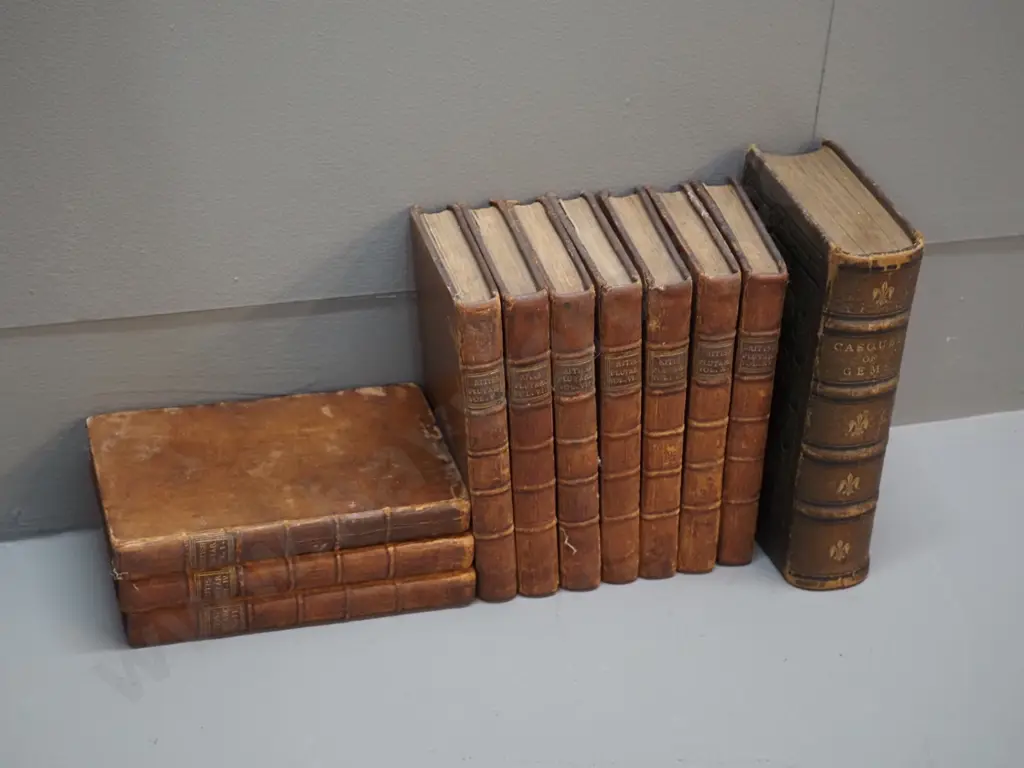 antique books - 10 small volumes "The British Plutarch" (missing vol 3) dated 1762 and Casquet of Gems with 1871 Image 1++