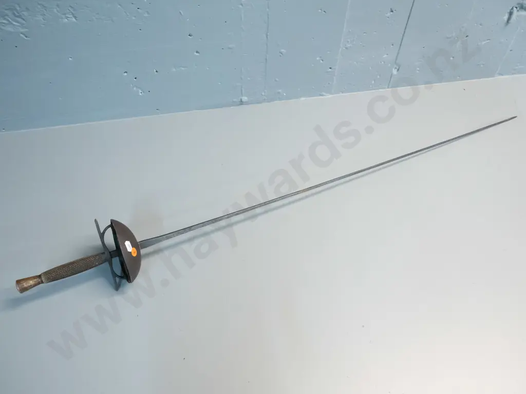 vintage fencing foil with timber handle, brass cap L-1100 Image 1++