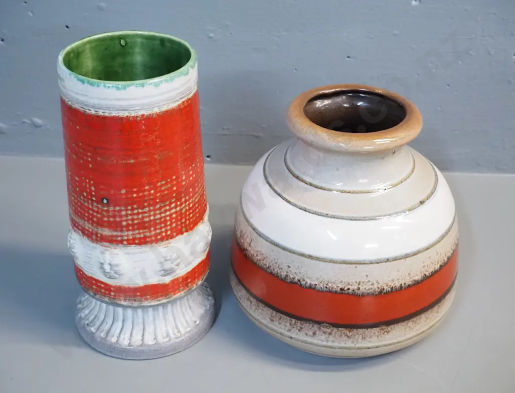 2 German pottery vases - one 'Scheurich' and one 'Bay' H-210 Image 1++
