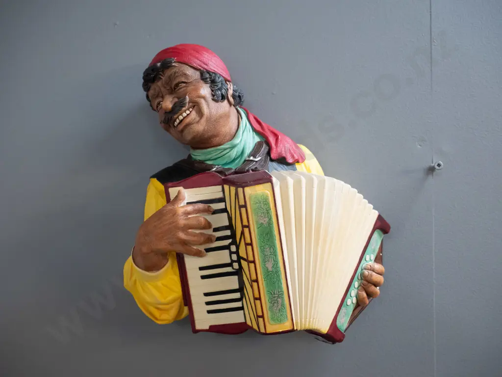 Bosson's plaster wall plaque - accordion player - a few minor chips to paint H-280 W-230 Image 1++
