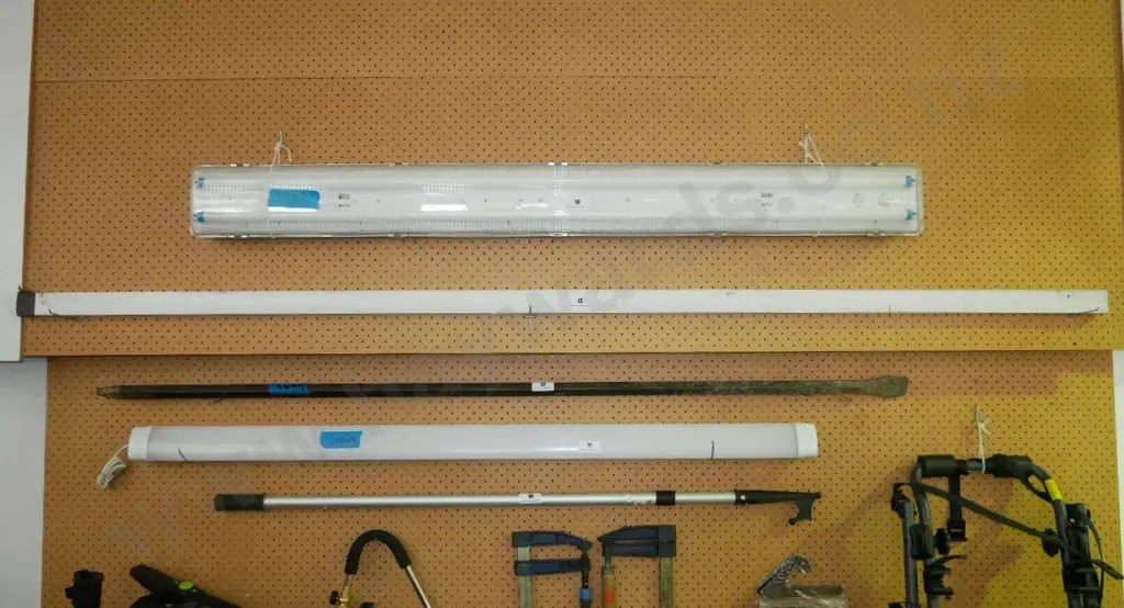 straight edger Image 1++