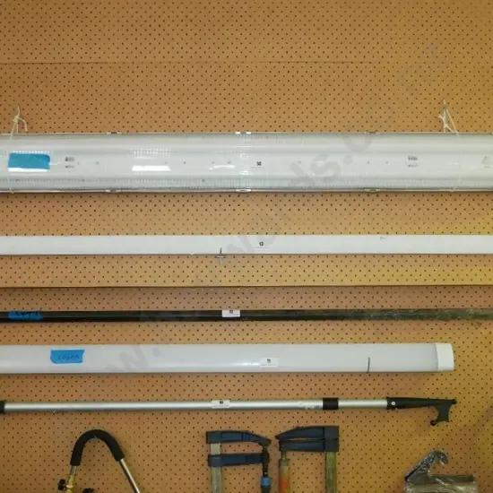 straight edger