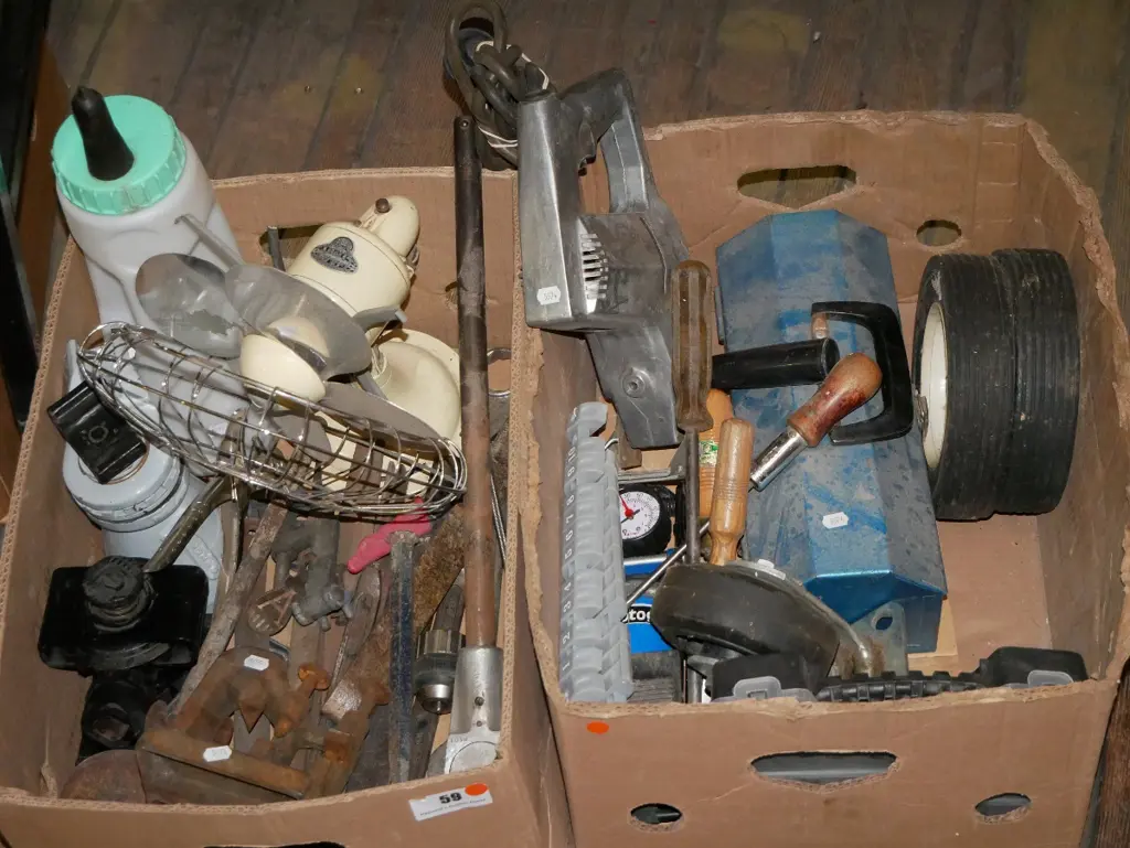 2 boxes; car jacks, trolley wheels, vintage fan etc - orange dots Image 1++