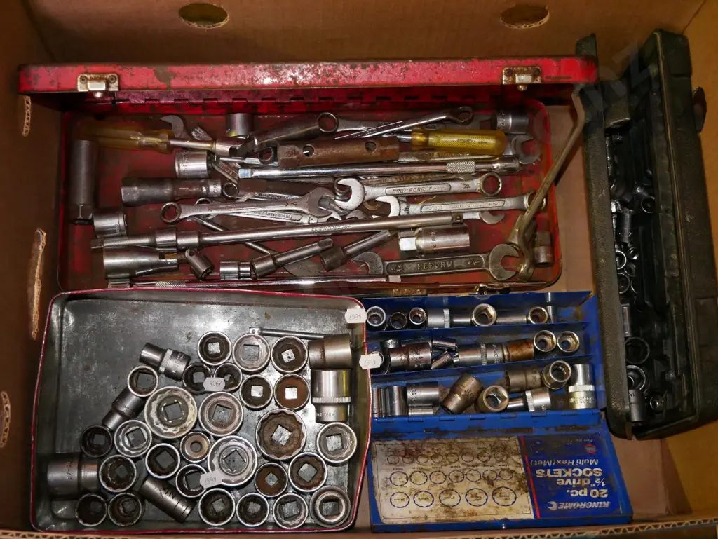 box; various sockets, tool box etc Image 1++
