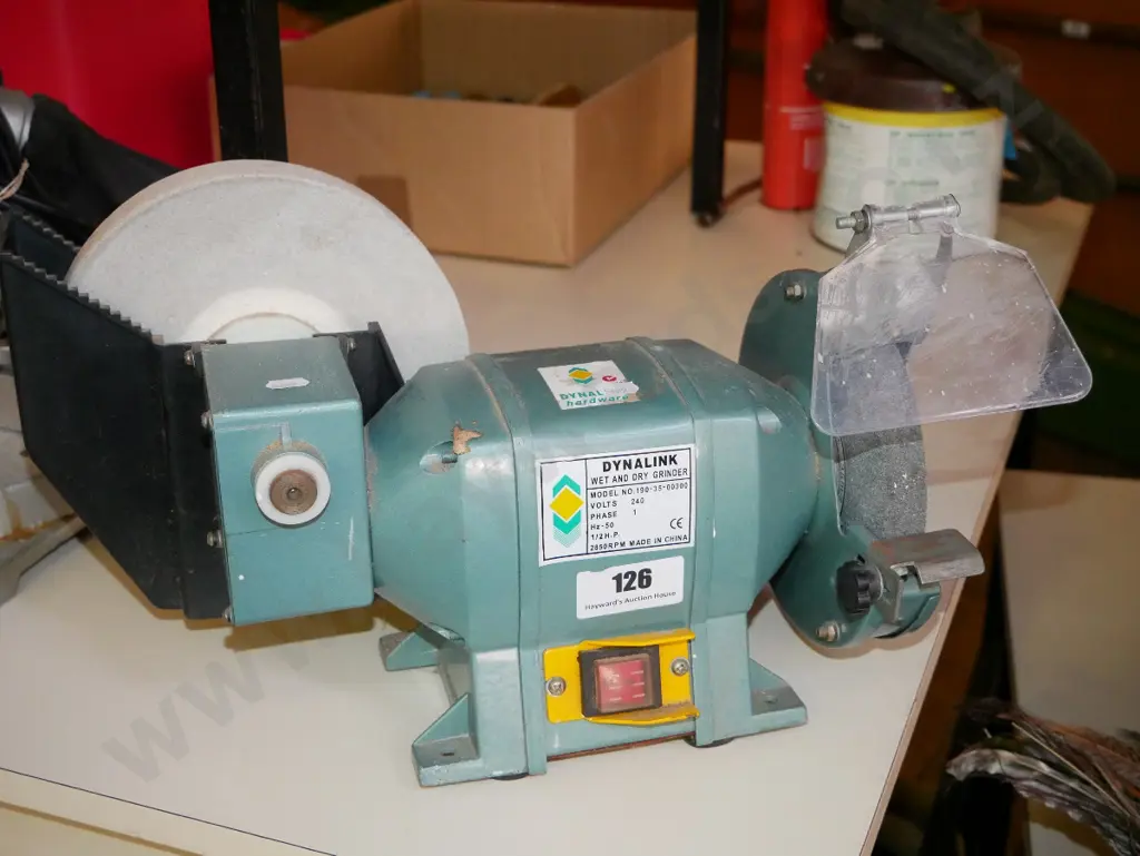 Dynalink wet and dry bench grinder Image 1++