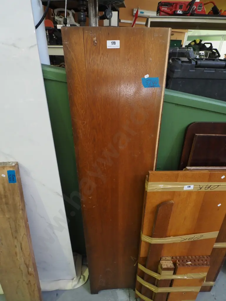 piece of oak H-1750 Image 1++