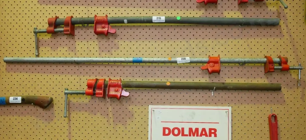 2x pipe clamps - orange dots Image 1++