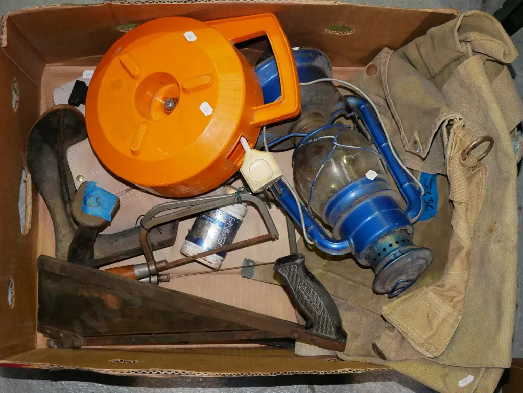 box; builders belt, extension cord, hurricane lantern etc Image 1++