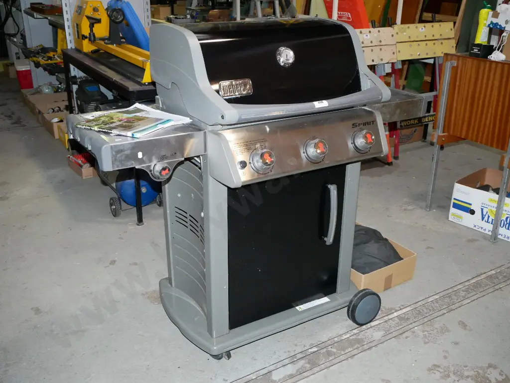 Weber spirit gas bbq with cover and accessories Image 1++