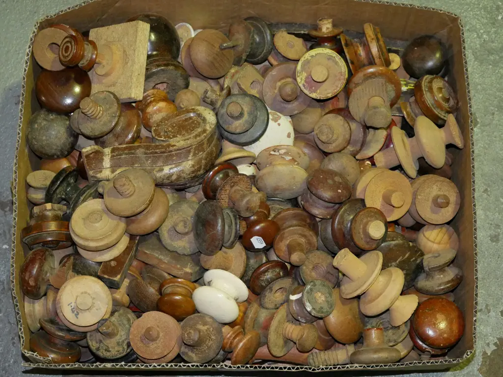box of various wooden cupboard handles Image 1++
