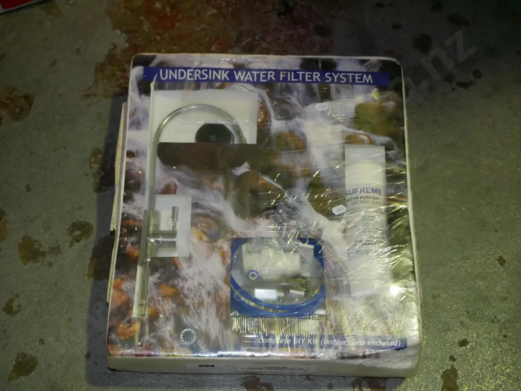 as-new under sink water filter system Image 1++