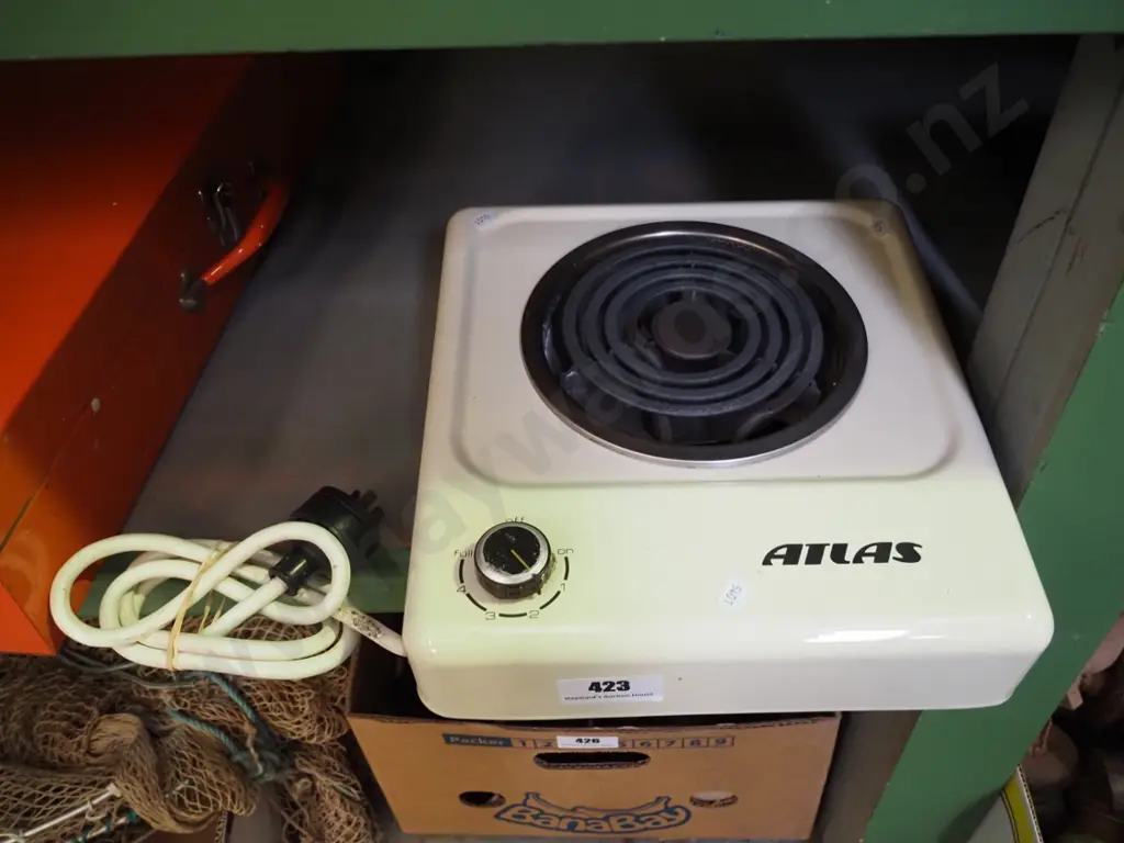 Atlas electric hob Image 1++