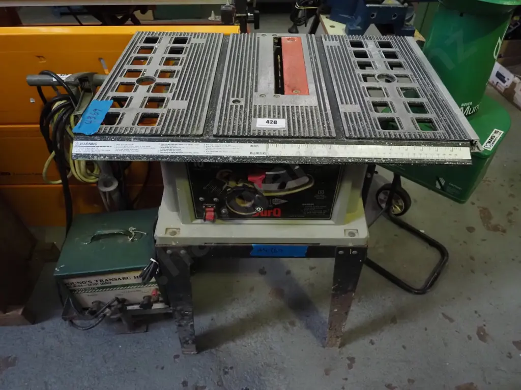 Duro table saw Image 1++