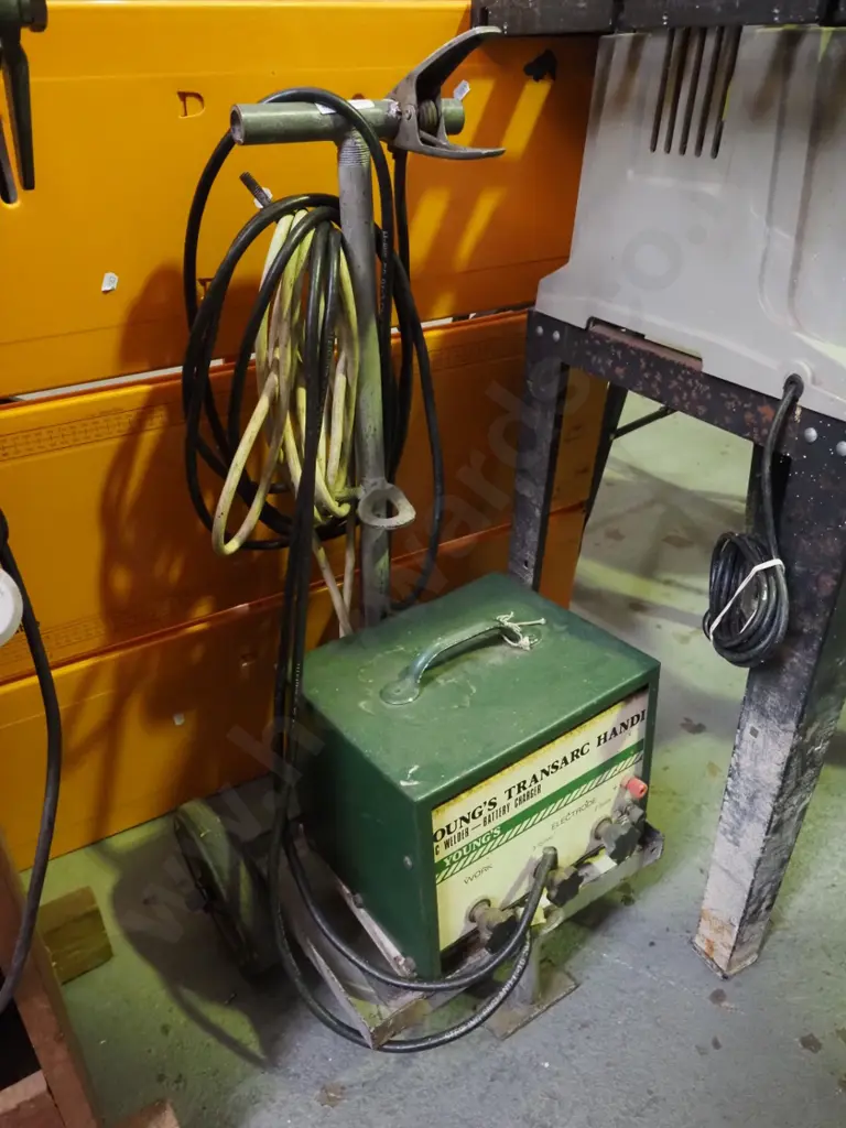 Trans Arc welder on trolley Image 1++