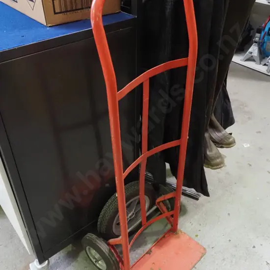 sack barrow