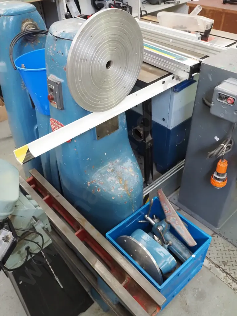 Union Graduate woodworker's lathe - needs to be re-assembled Image 1++