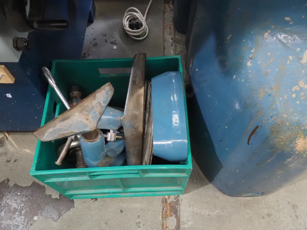 Union Graduate woodworker's lathe - needs to be re-assembled Image 1++